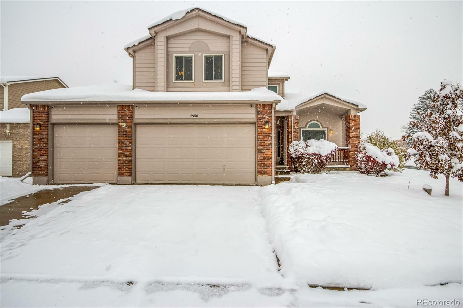 Property Photo:  2950 S Tower Way  CO 80013 