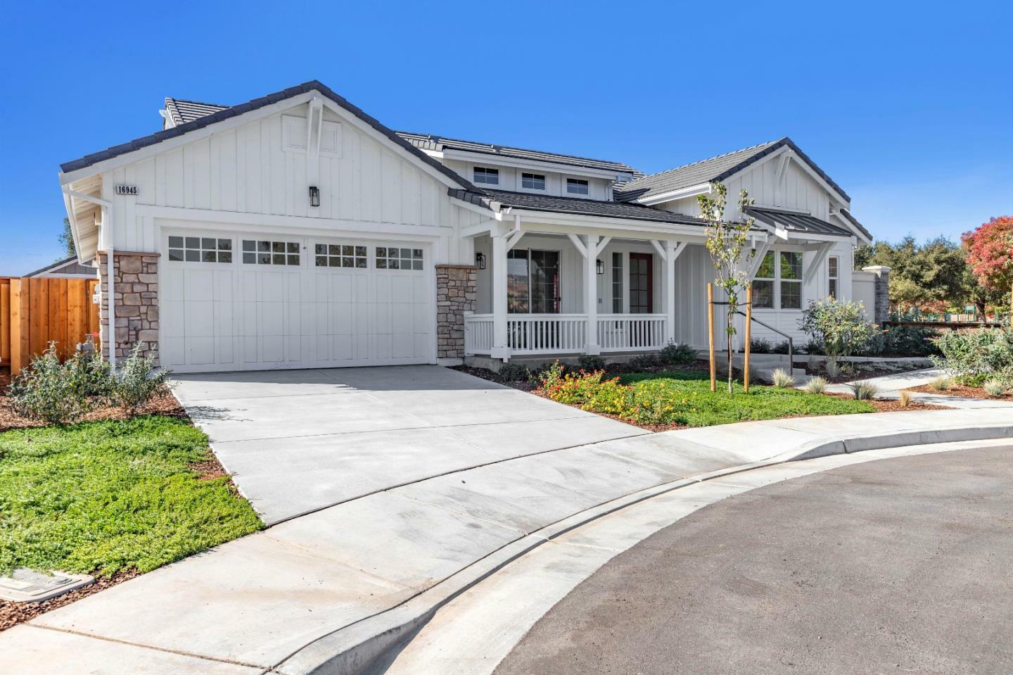 Property Photo:  16945 Burgandy Lane  CA 95037 