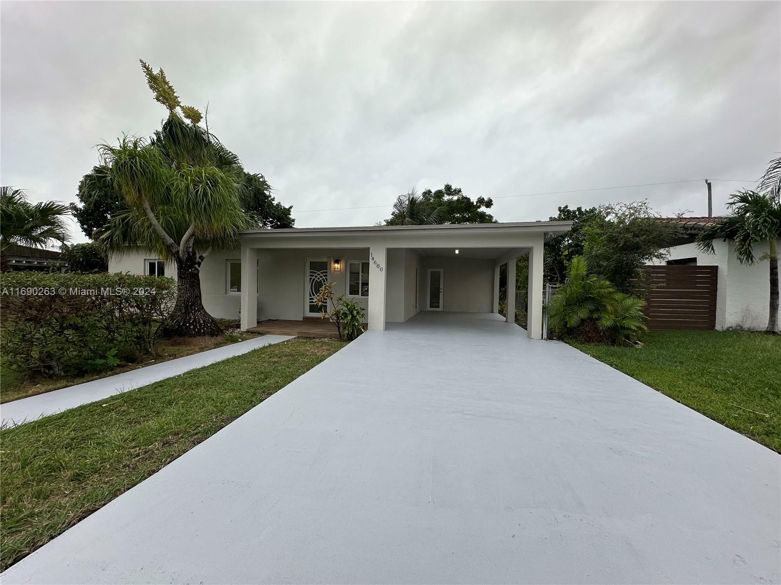 14680 Jackson St  Miami FL 33176 photo