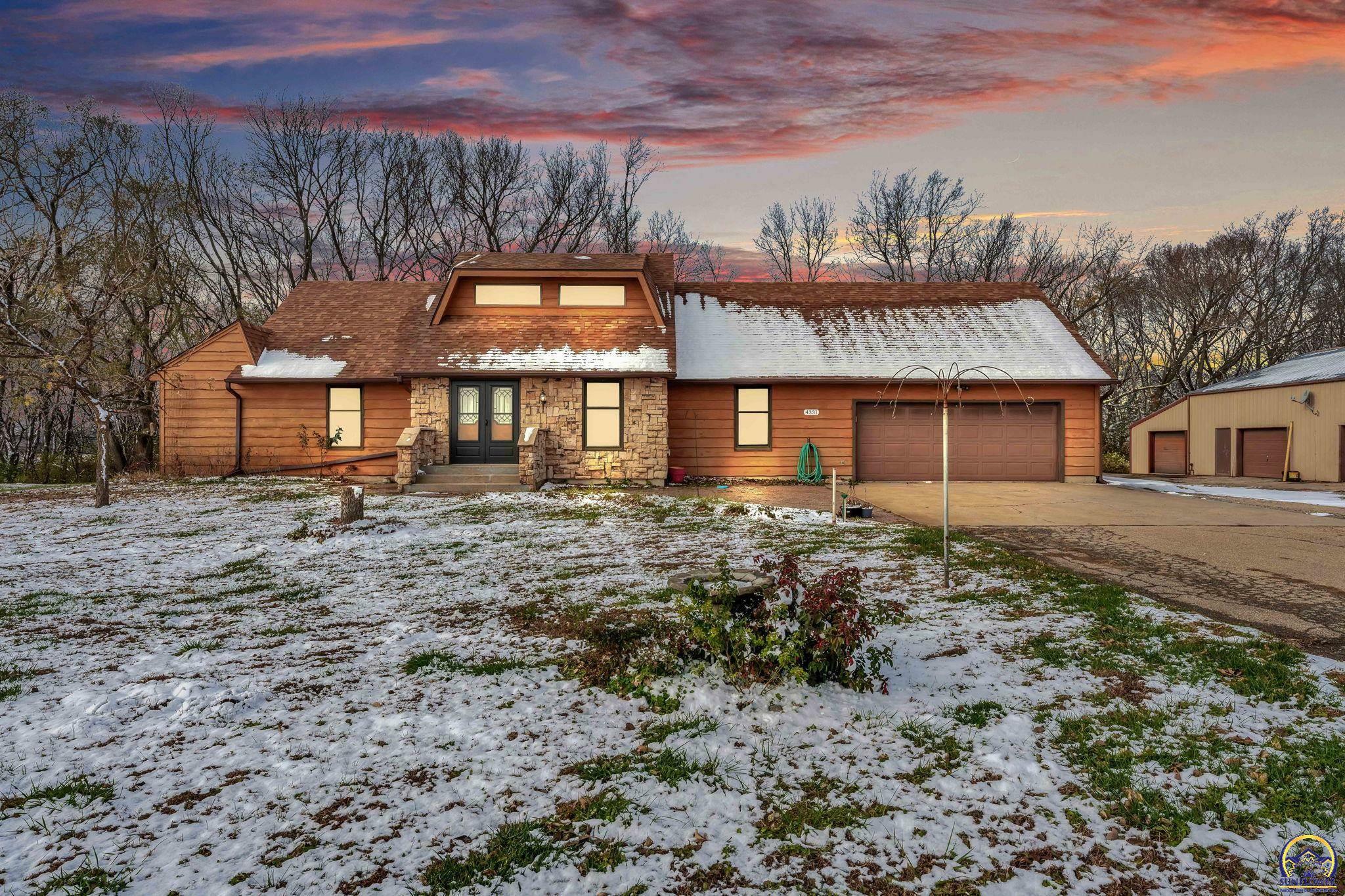 Property Photo:  4331 NW Rossville Rd  KS 66533 