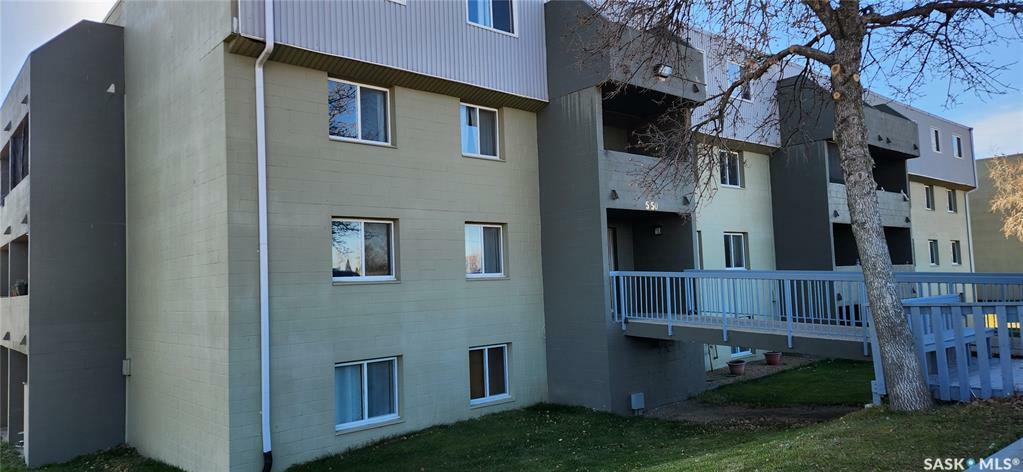 550 Laurier Street 107  Moose Jaw SK S6H 6X6 photo