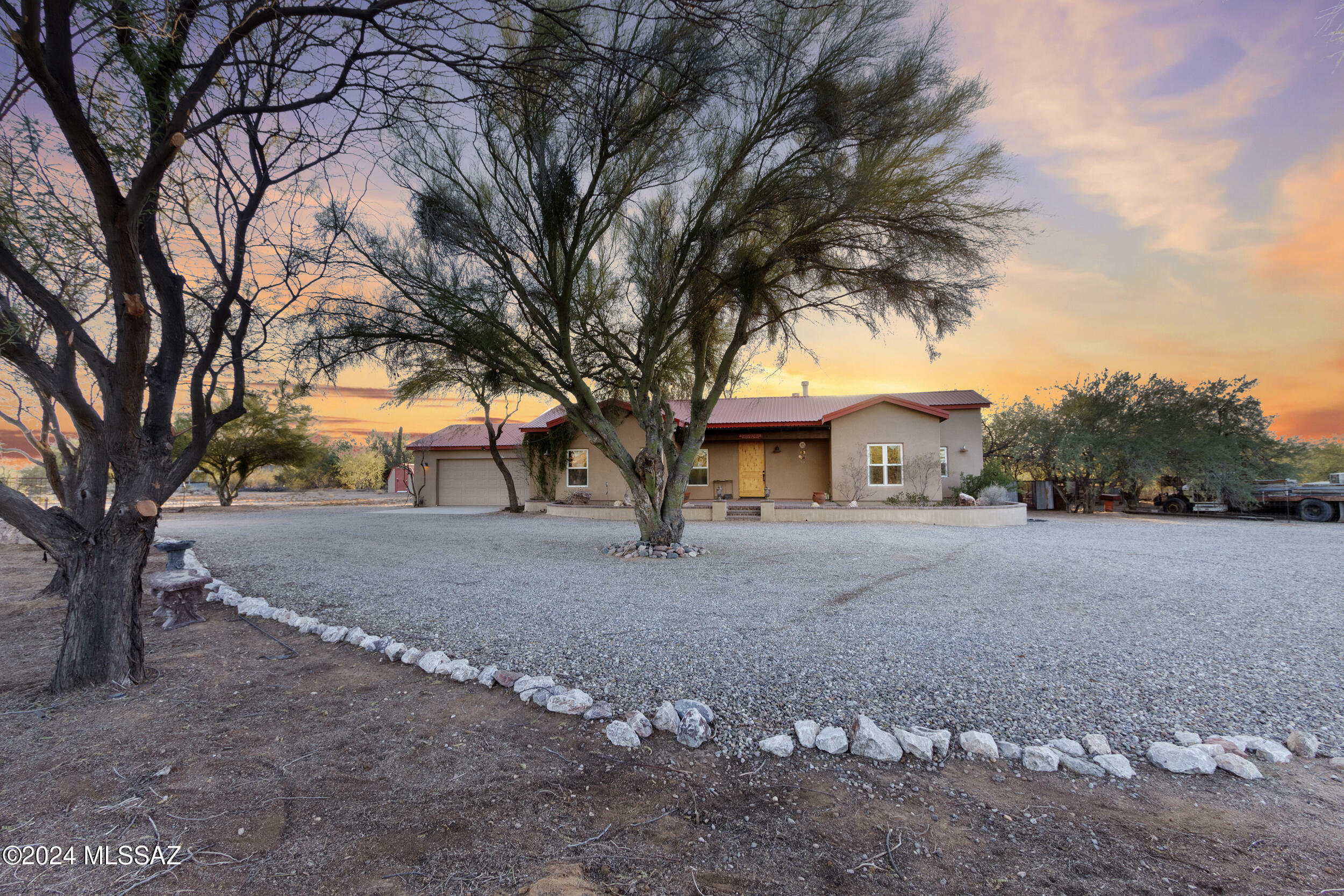 Property Photo:  7051 N Guthrie Road  AZ 85743 