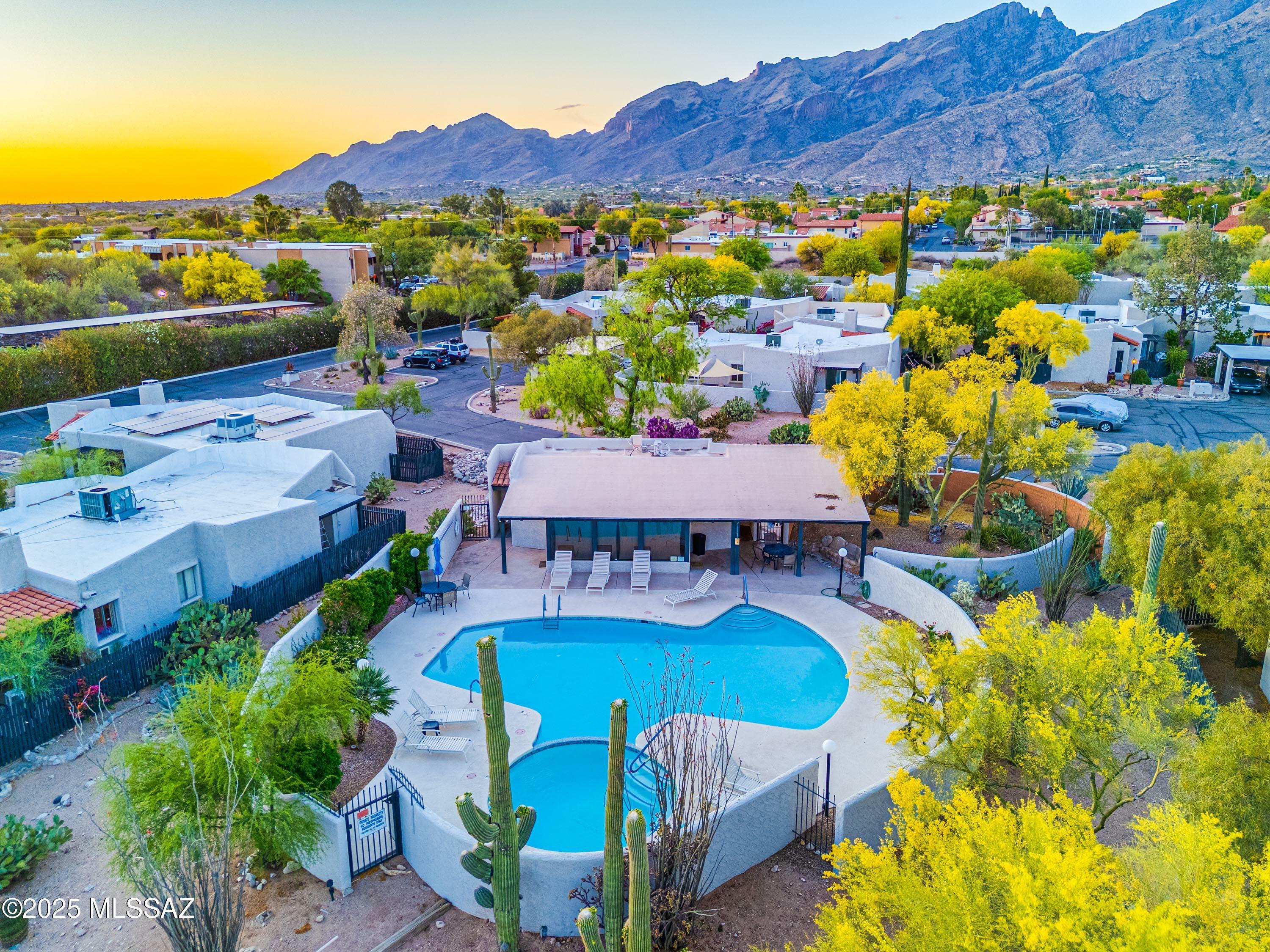 Property Photo: 5578 N La Casita Drive AZ 85718