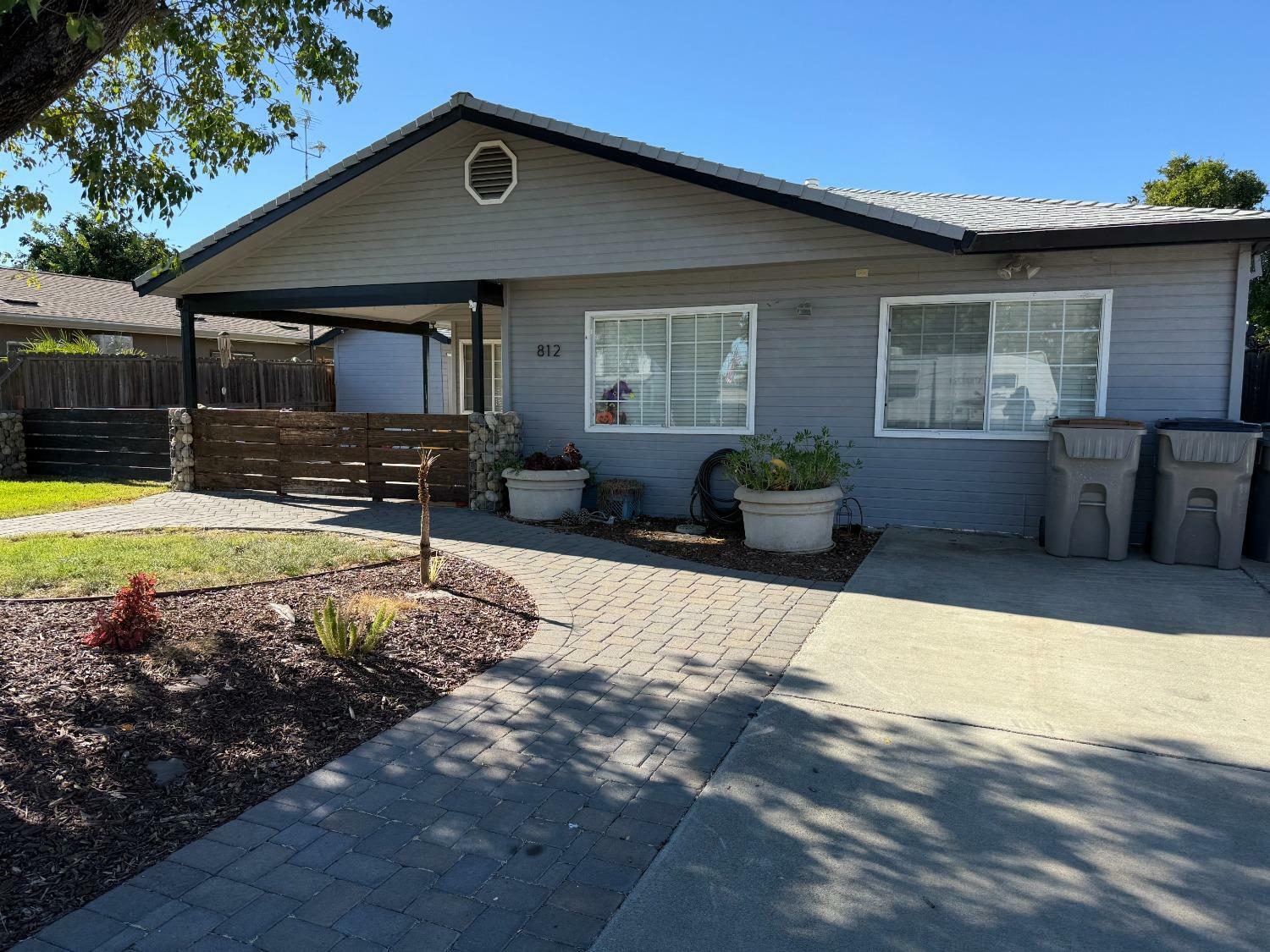 Property Photo: 812 Taylor Street CA 95694