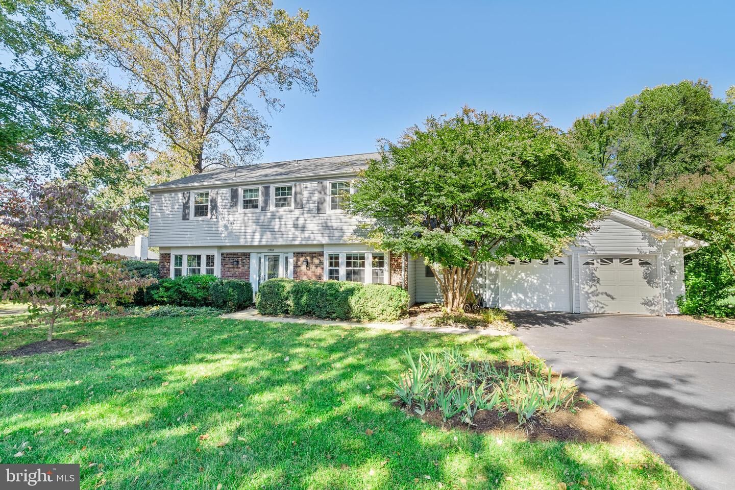 Property Photo:  12908 Mount Royal Lane  VA 22033 