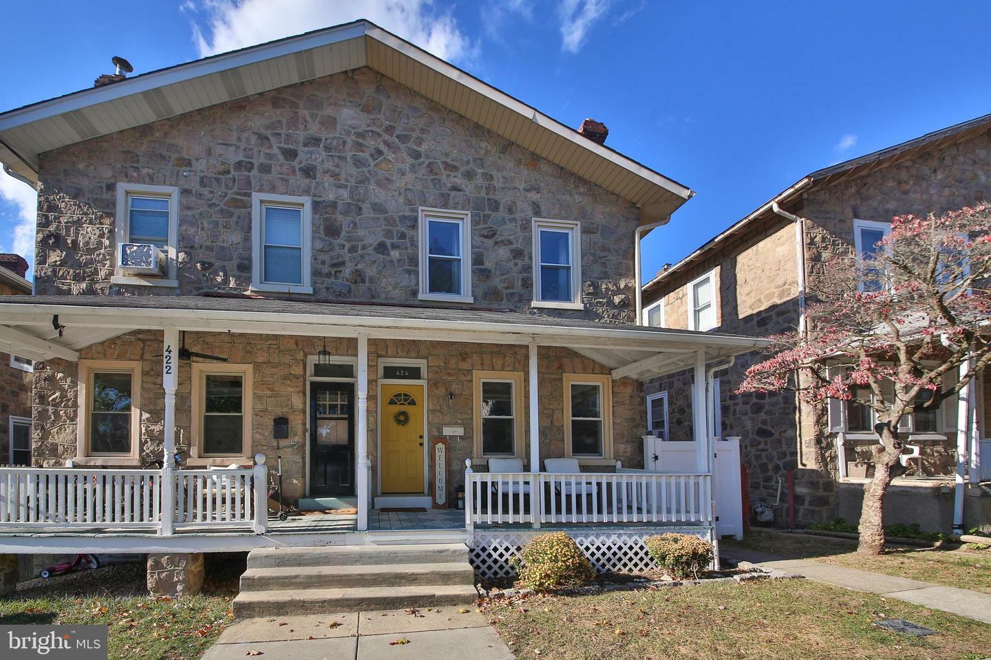 Property Photo:  424 Renfrew Avenue  PA 19002 