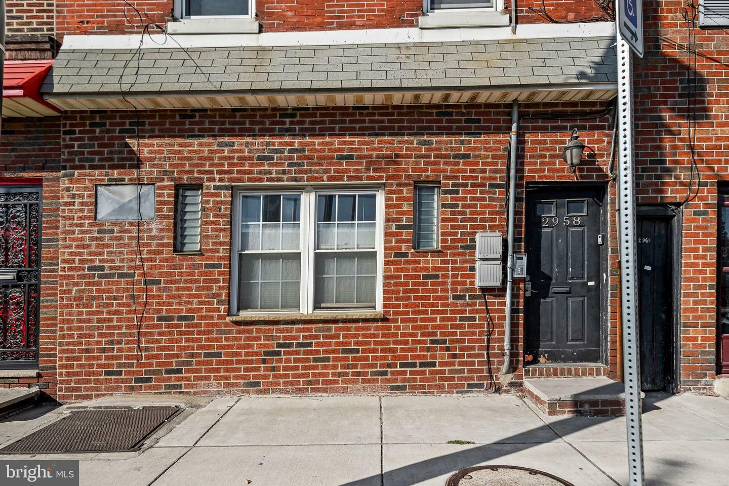 Property Photo:  2958 Richmond Street  PA 19134 