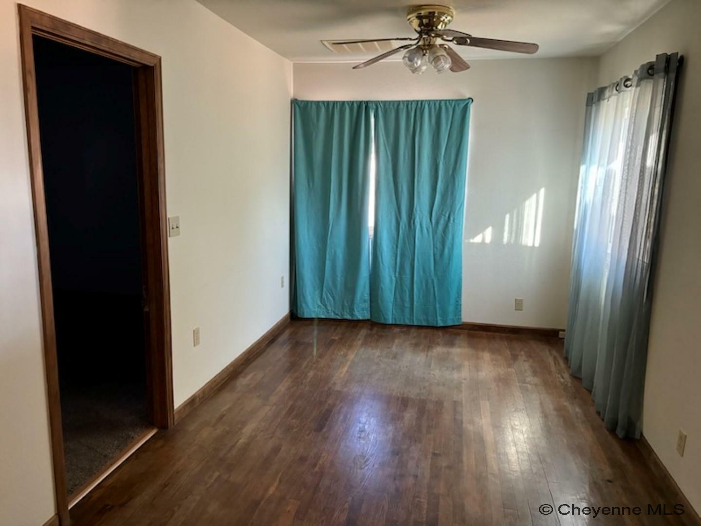 Property Photo:  502 Wolcott St  WY 82050 