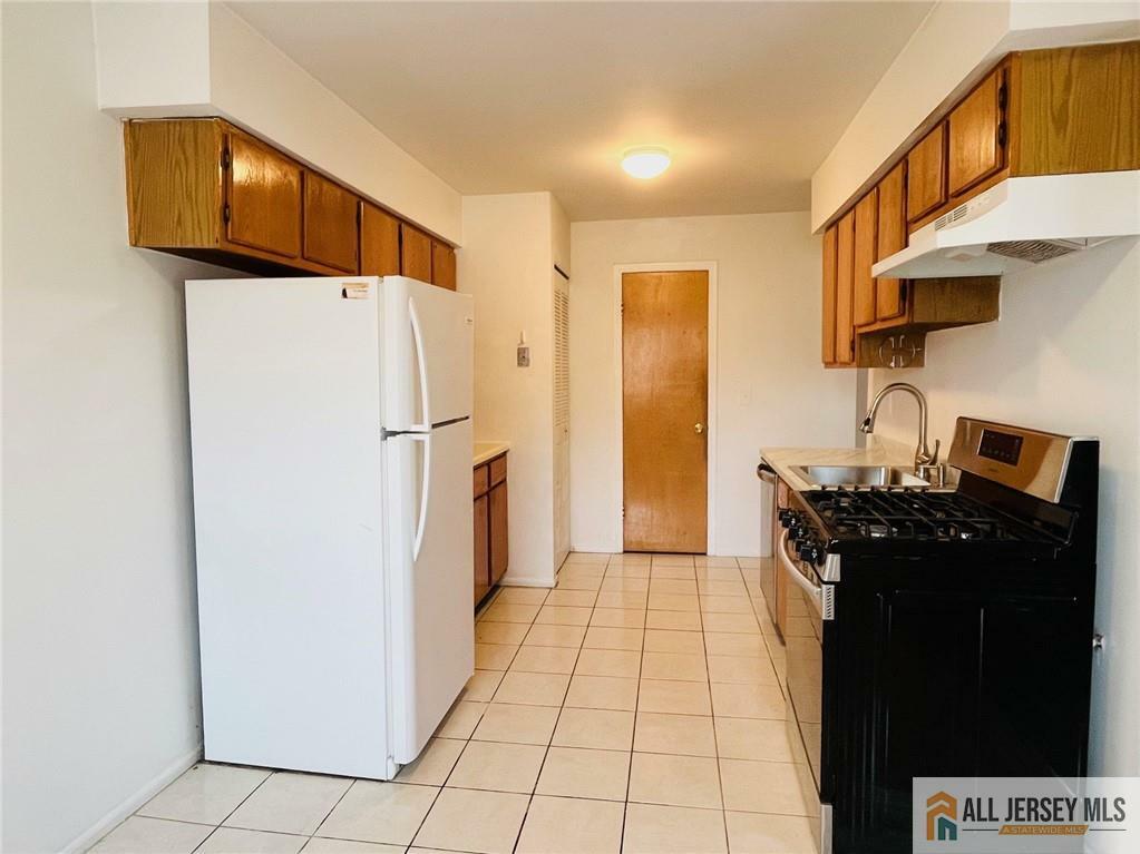 Property Photo:  1123 Edison Glen Terrace 1123  NJ 08837 