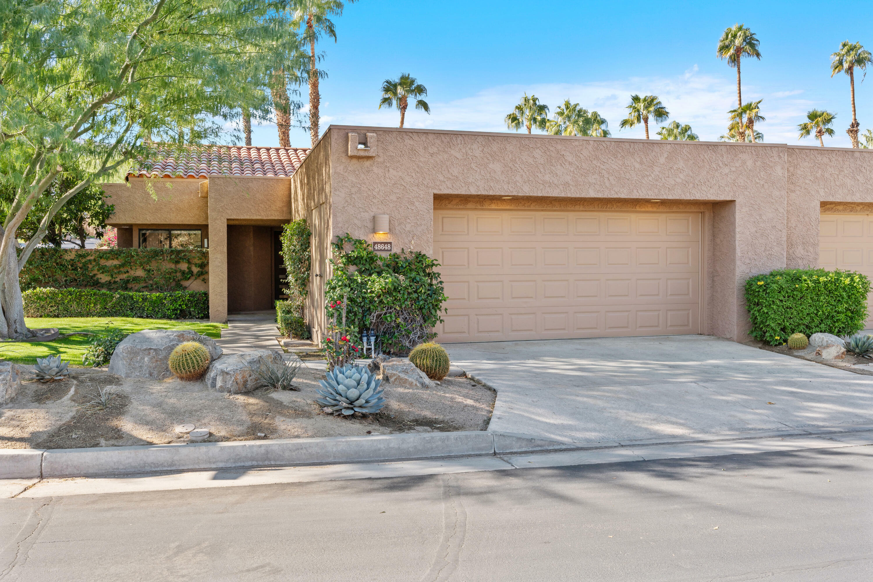 48648 Palo Verde Court  Palm Desert CA 92260 photo