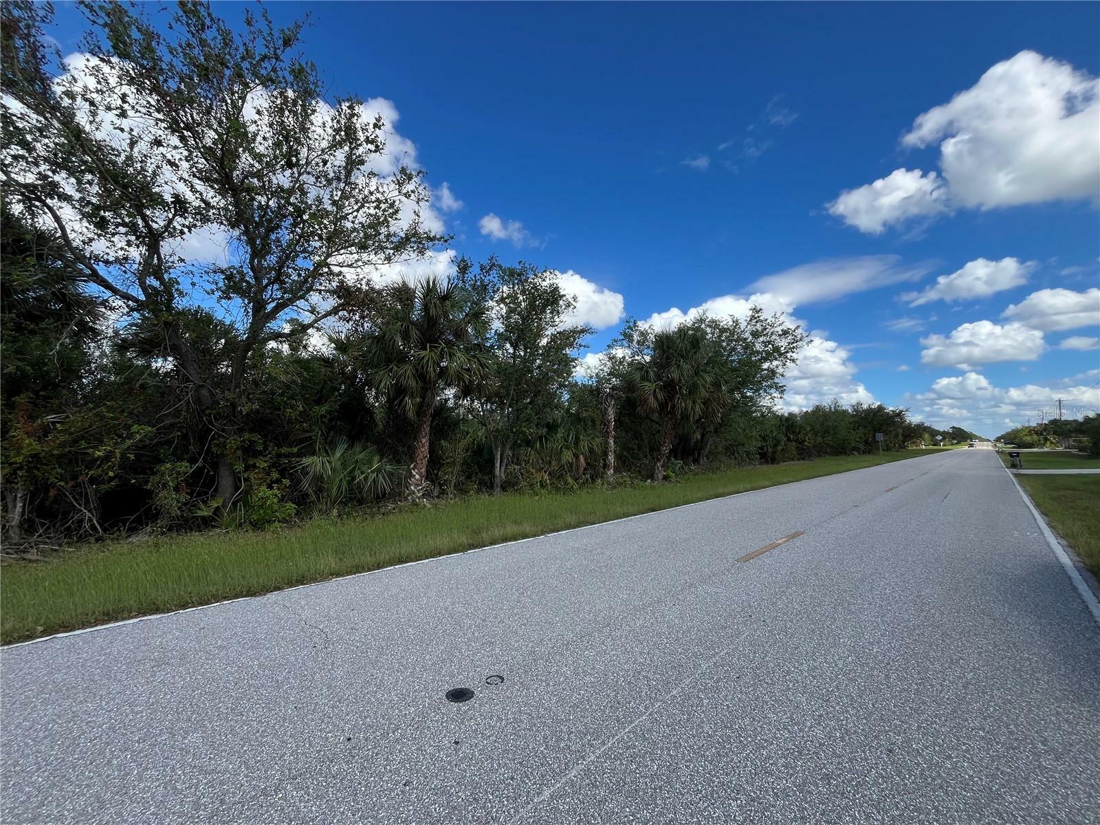 Property Photo:  17174 Edgewater Drive  FL 33948 