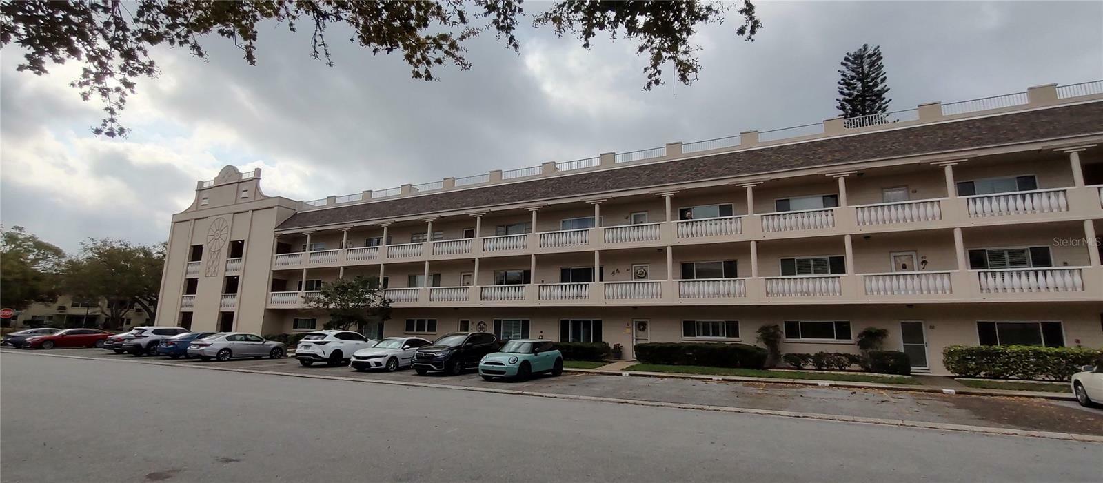 Property Photo: 2170 Americus Boulevard N 22 FL 33763