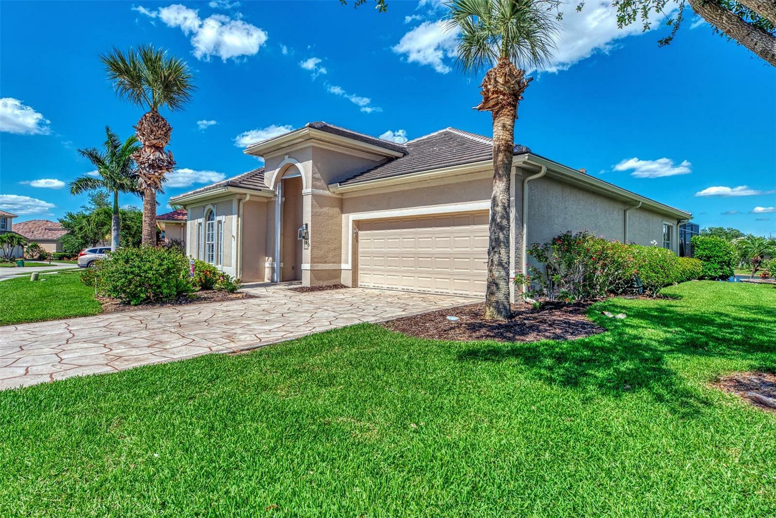 Property Photo:  13335 Golf Pointe Drive  FL 33953 