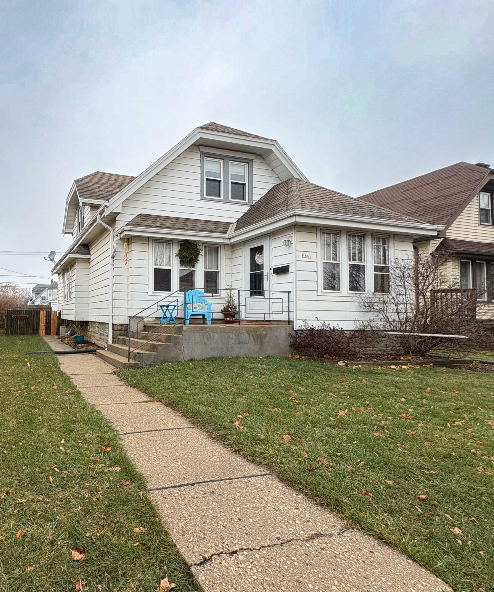 Property Photo:  1661 S 55th St  WI 53214 