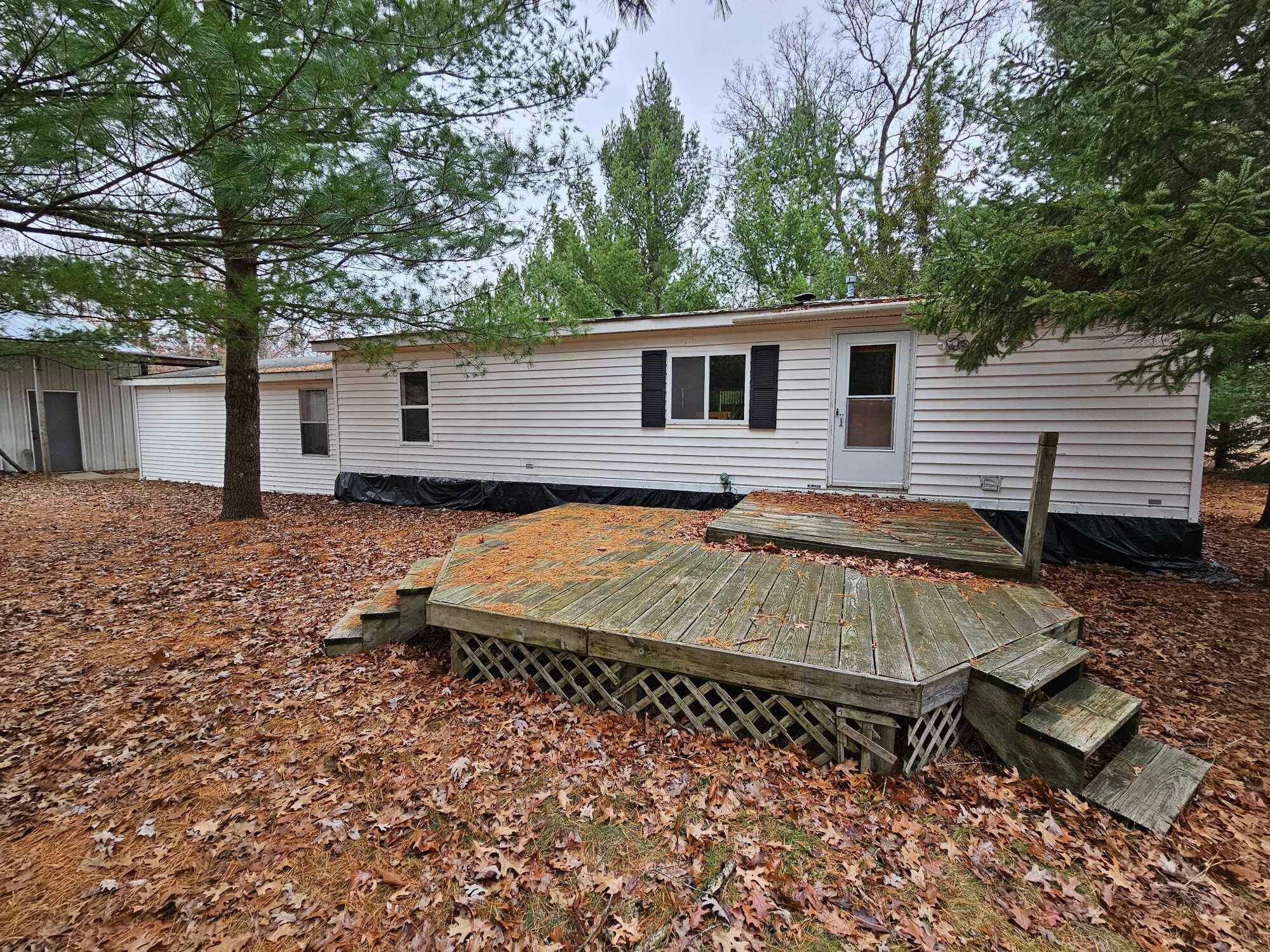 Property Photo:  278 E 17 Mile Road  MI 49309 