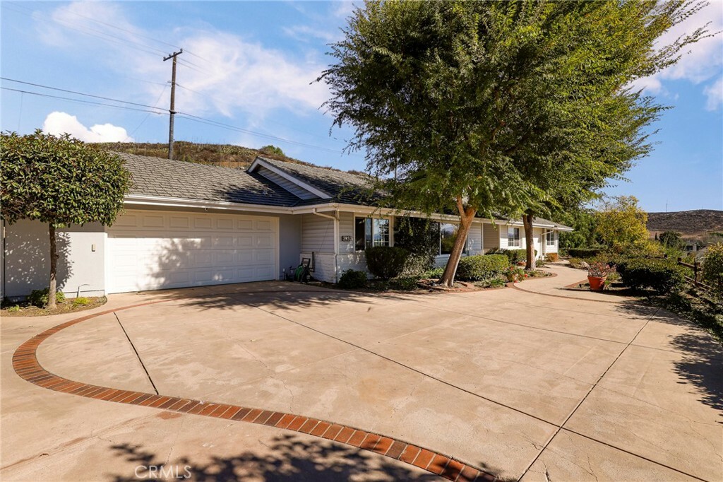 Property Photo:  3952 Bucklin Place  CA 91360 