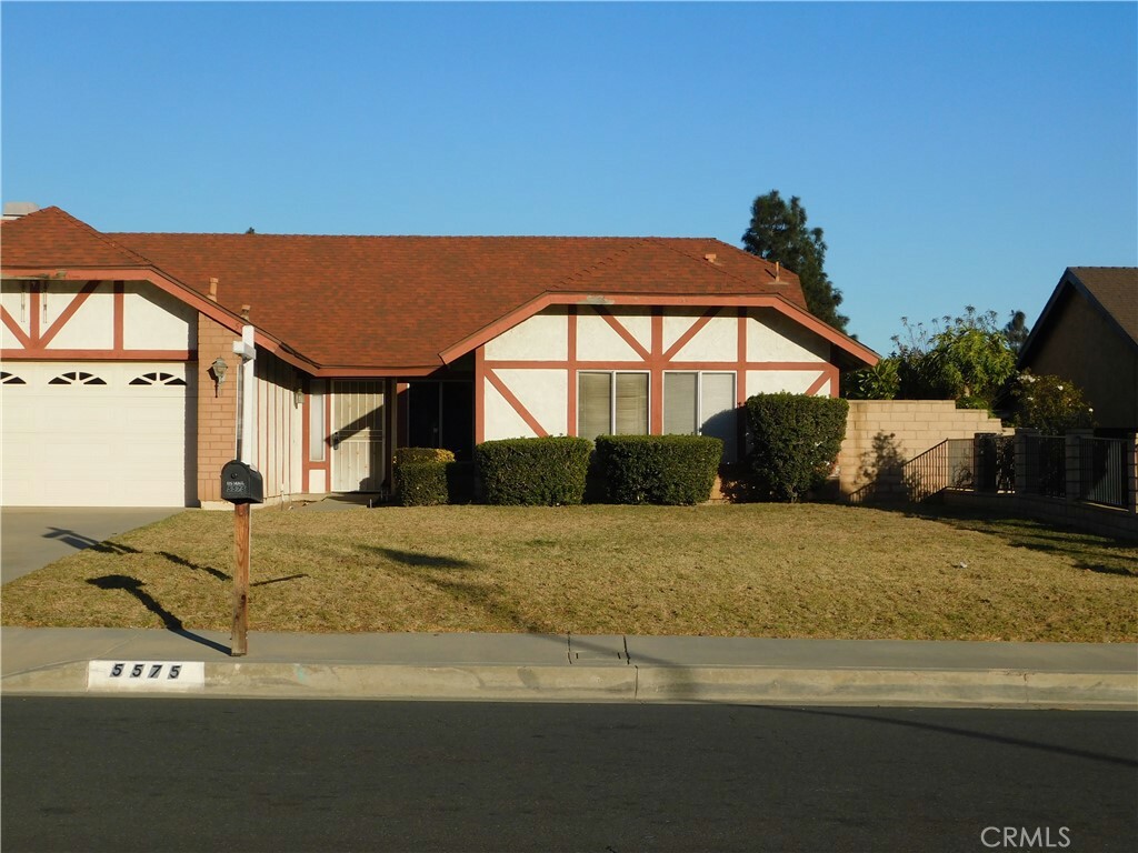 Property Photo:  5575 Golden Avenue  CA 92505 