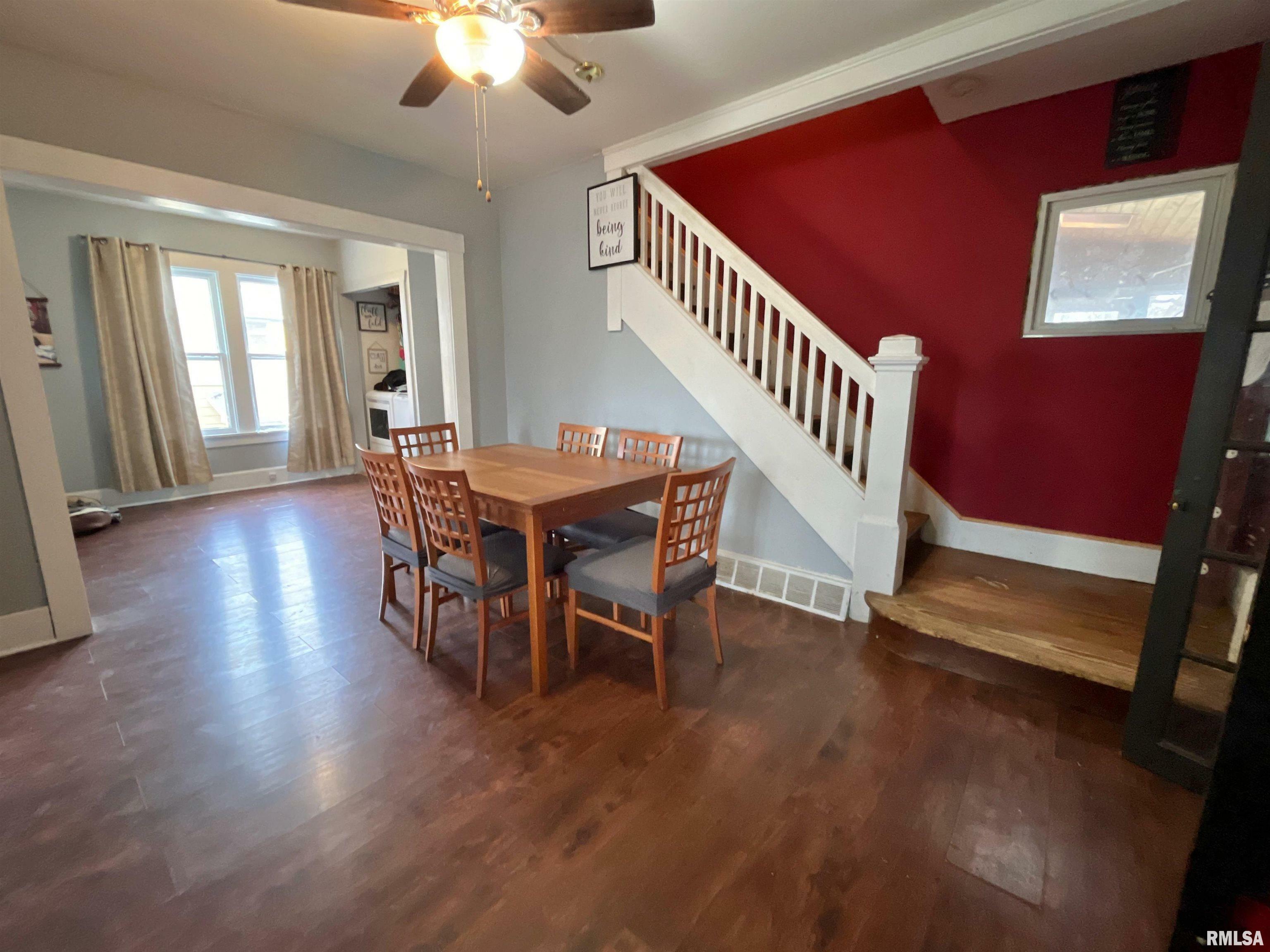 Property Photo:  107 N Strickler Avenue  IL 61053 