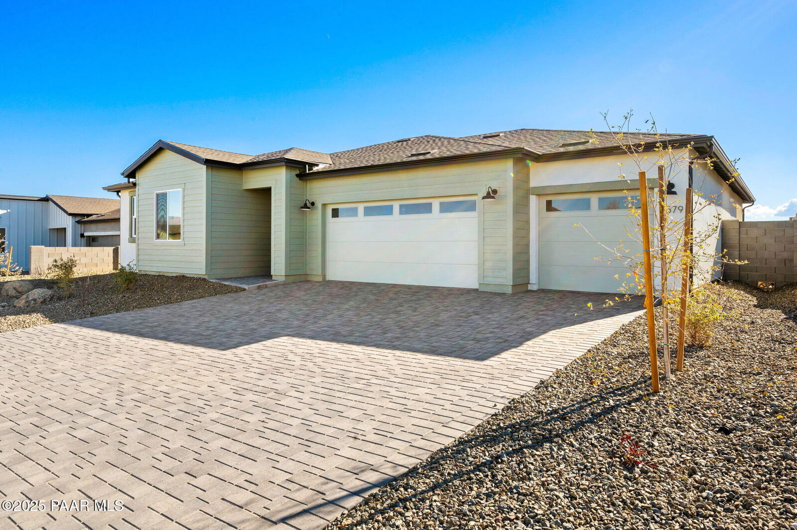 Property Photo: 7579 E Louie Lane AZ 86315