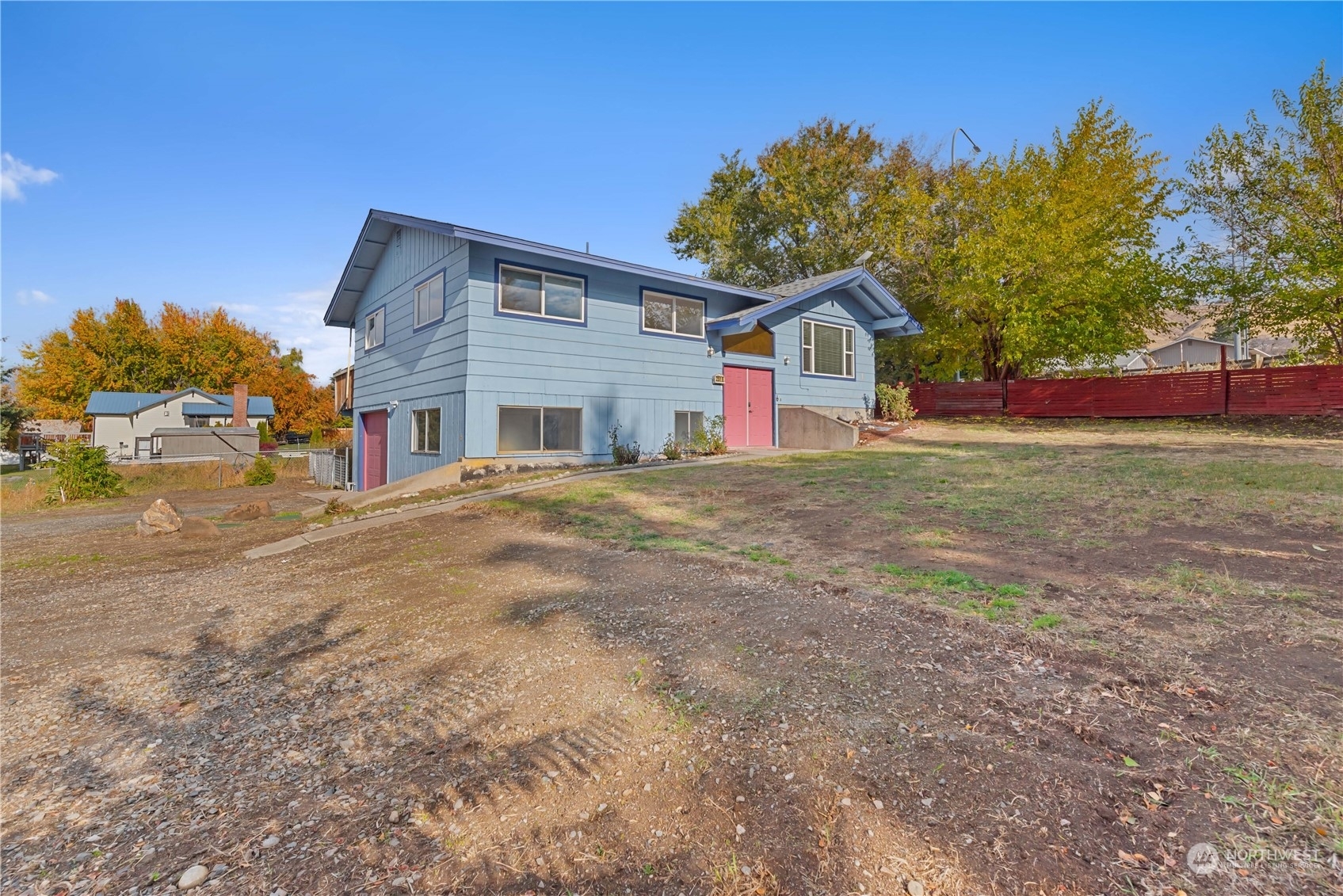 Property Photo:  2518 Sunset Highway  WA 98802 