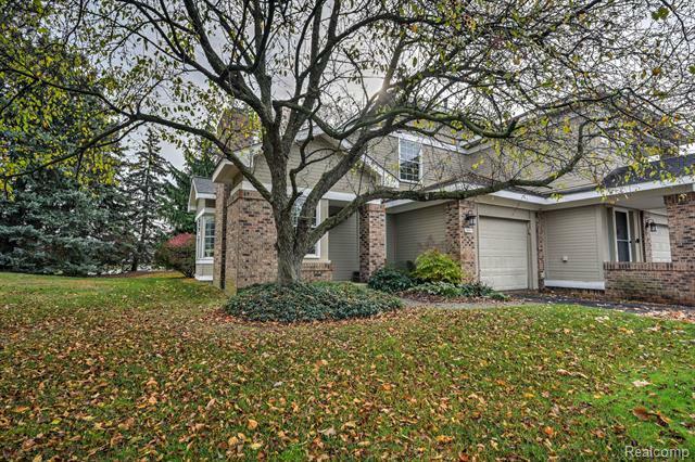 6659 Fireside  West Bloomfield Twp MI 48322 photo