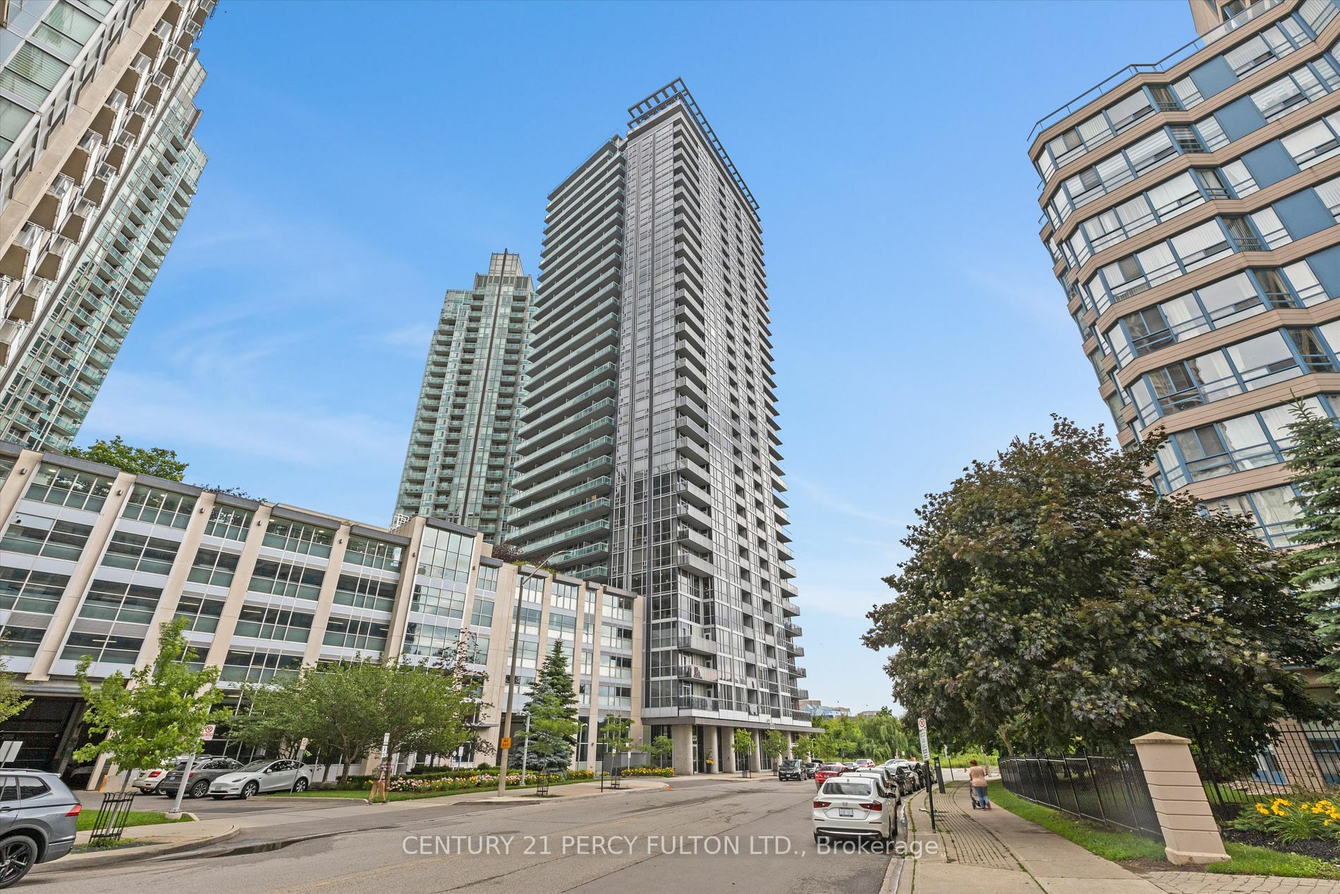 223 Webb Dr 607  Mississauga ON L5B 0E8 photo