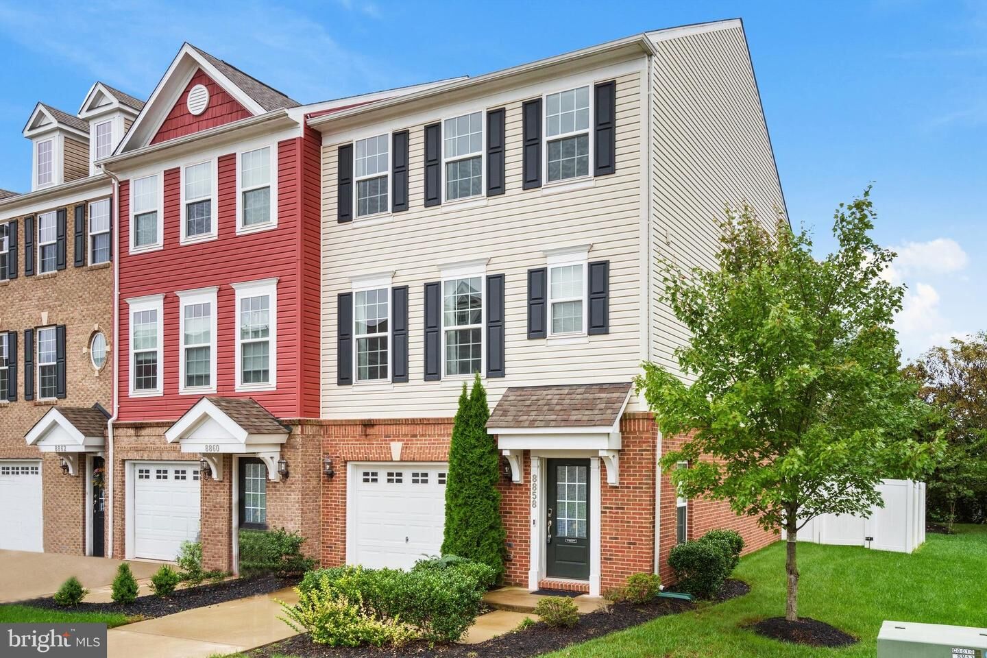 Property Photo:  8858 Englewood Farms Drive  VA 20112 