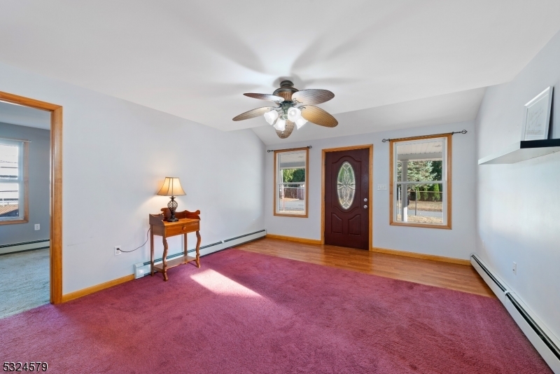 Property Photo:  9 Elizabeth Ln  NJ 07828 