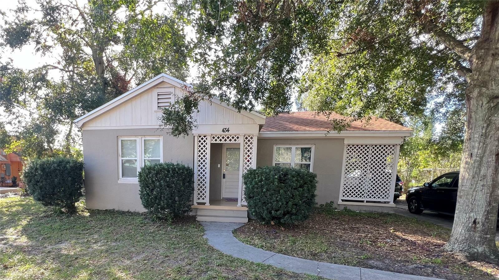 Property Photo:  434 Avenue H SE  FL 33880 