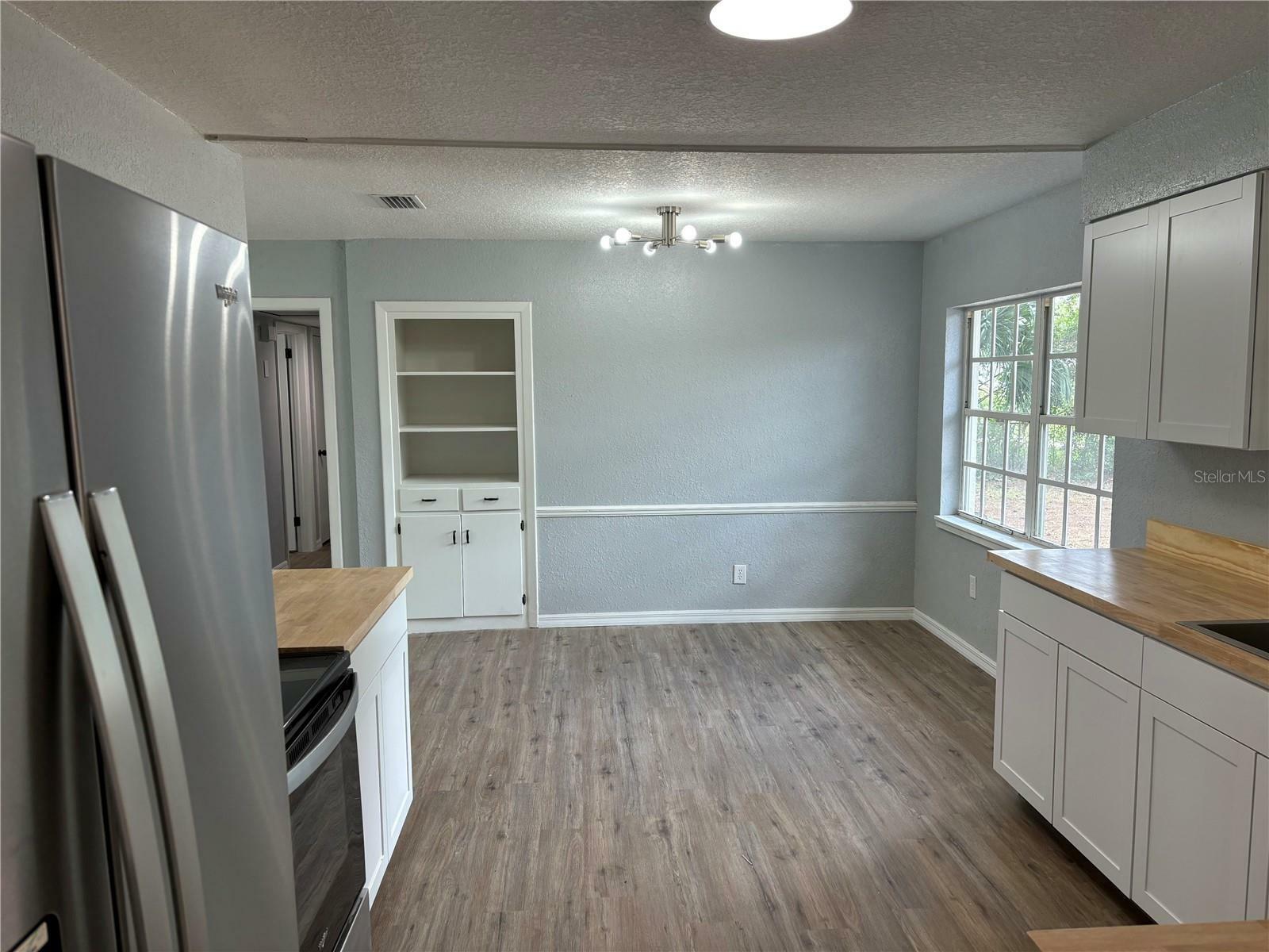 Property Photo:  3517 NE 12th Street  FL 34470 