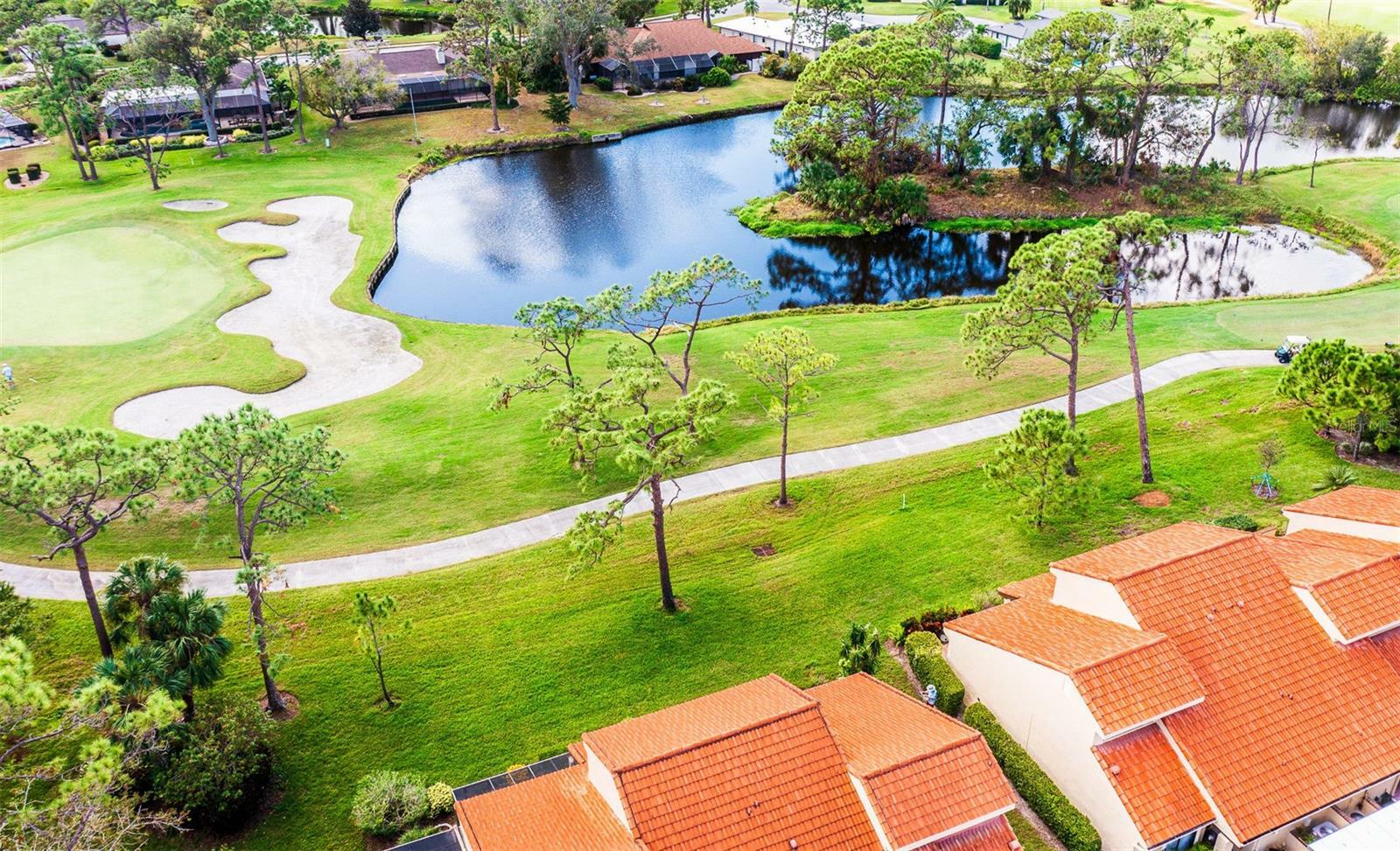 Property Photo: 5332 Huntingwood Court 26 FL 34235