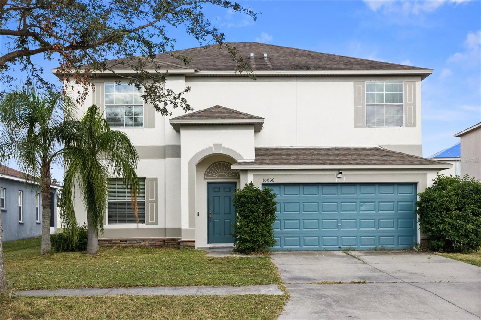 Property Photo: 10836 Standing Stone Drive FL 33598