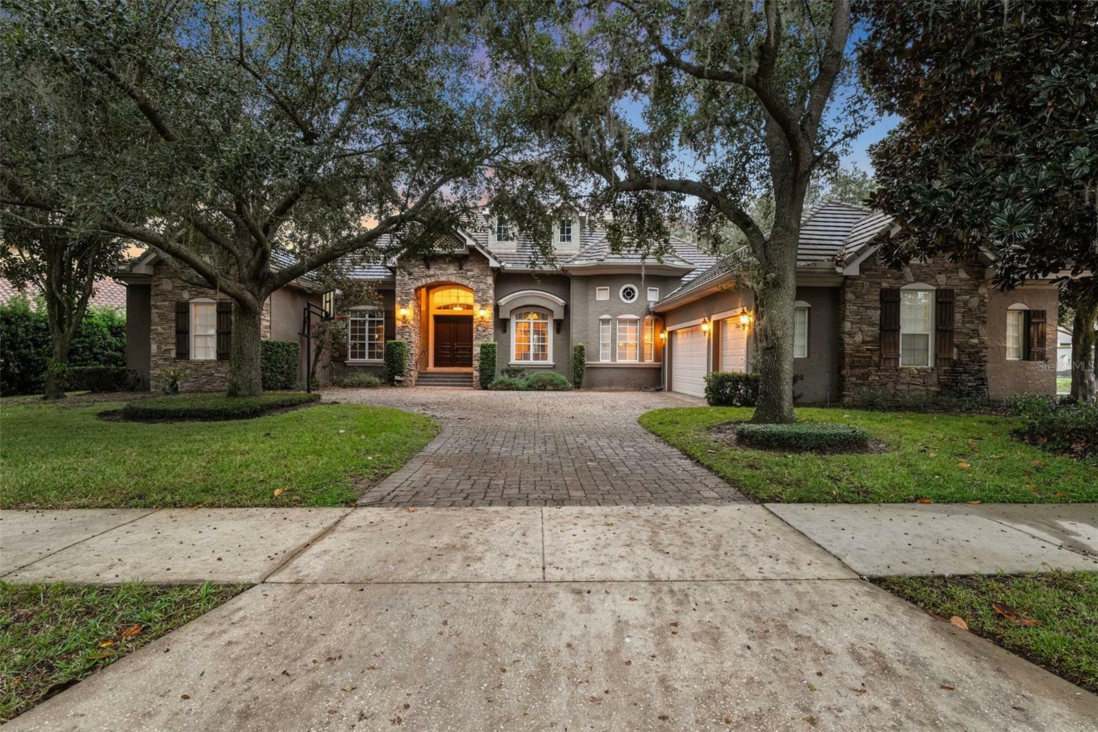 Property Photo:  6102 S Hampshire Court  FL 34786 