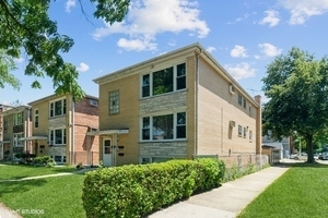 4859 W Grace Street 2  Chicago IL 60641 photo