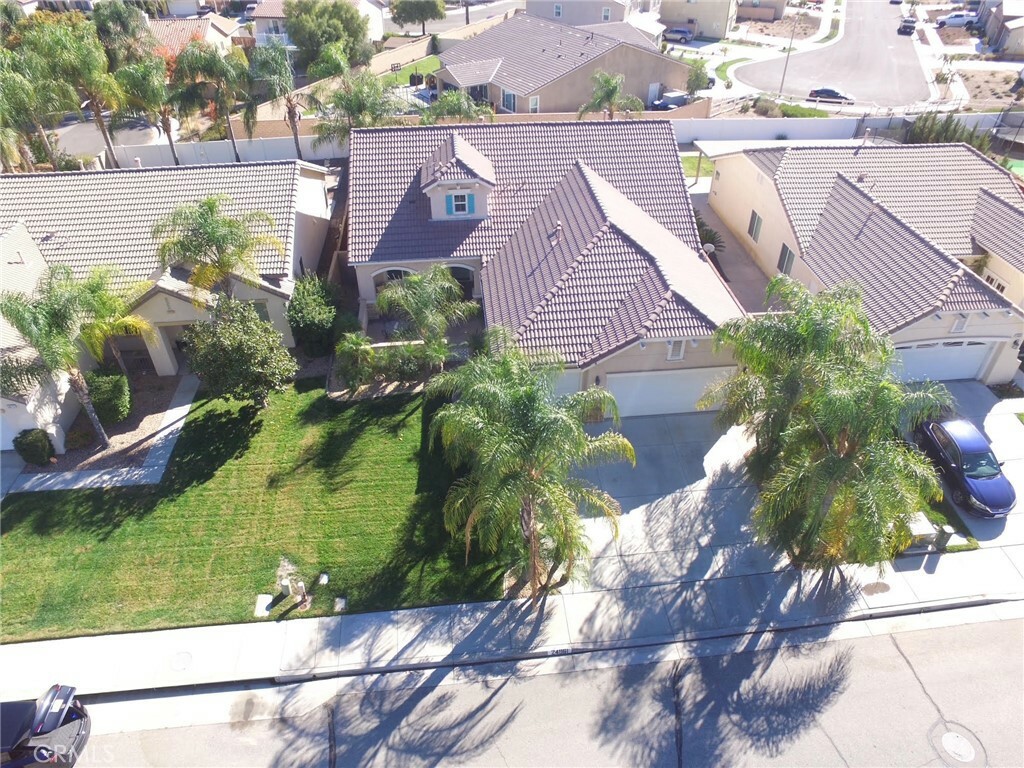 Property Photo:  24961 Springbrook Way  CA 92584 