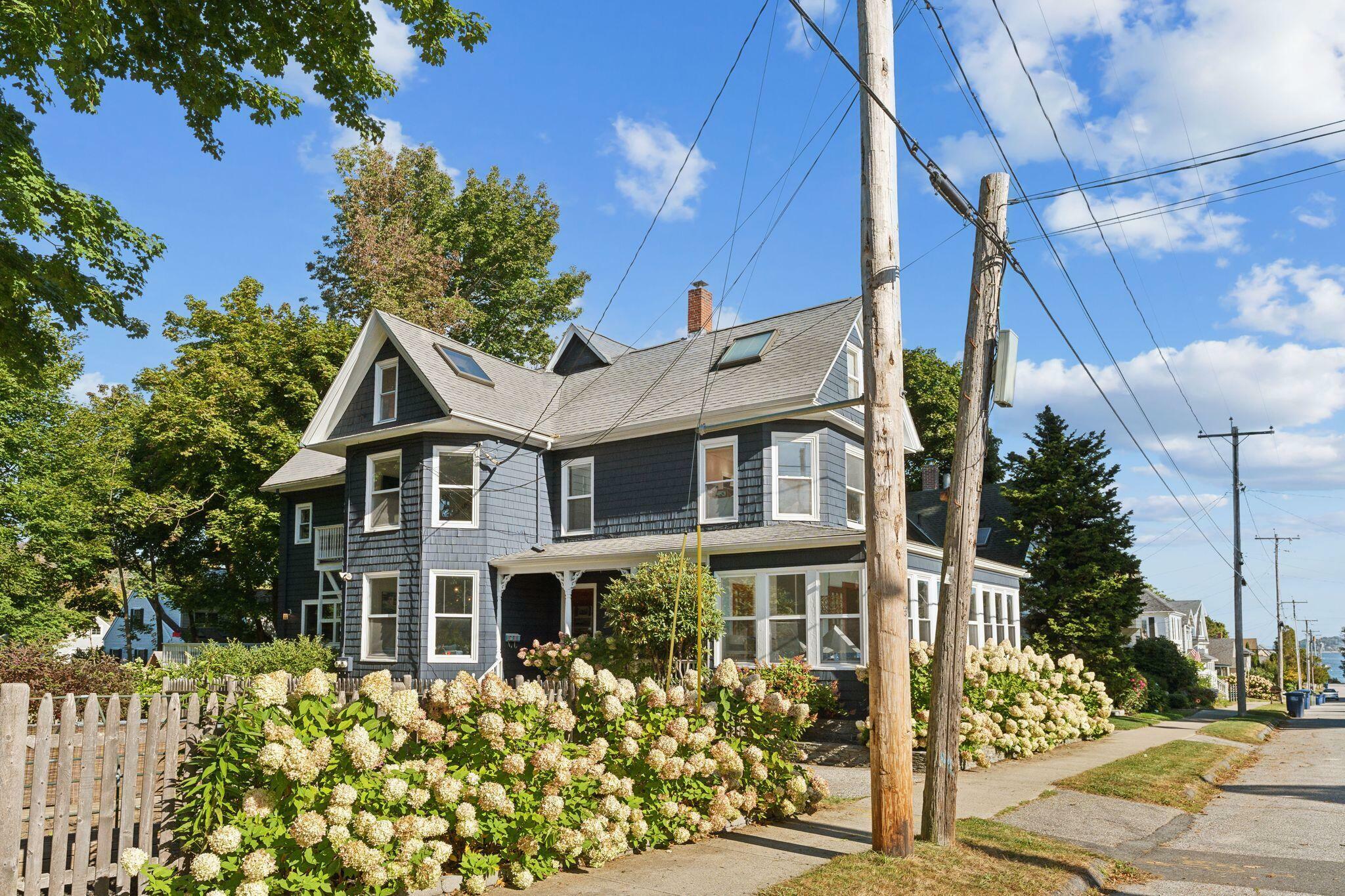 Property Photo:  63 Willard Street  ME 04106 