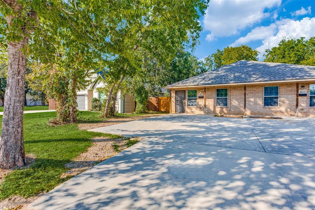 Property Photo:  4021 E 1st Street  TX 76111 