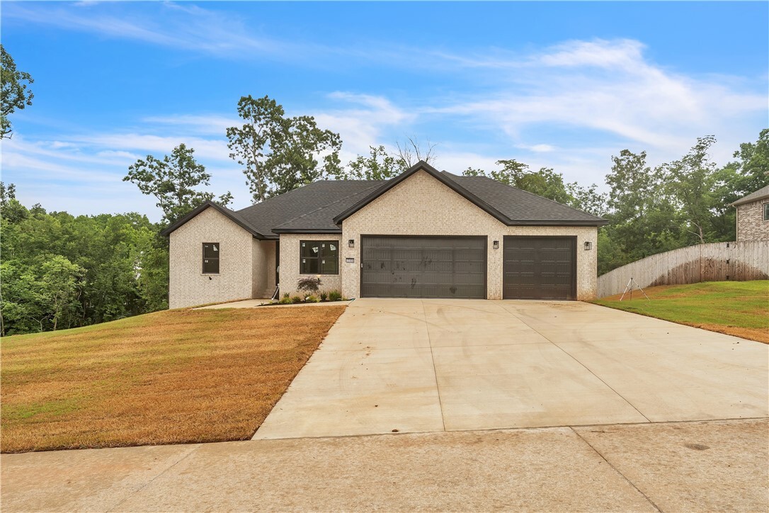 Property Photo: 12406 Wildwood Drive AR 72756