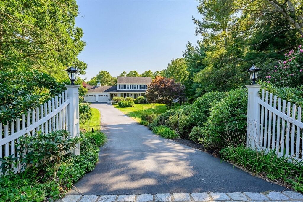 Property Photo:  4 Firefly Lane  MA 02563 