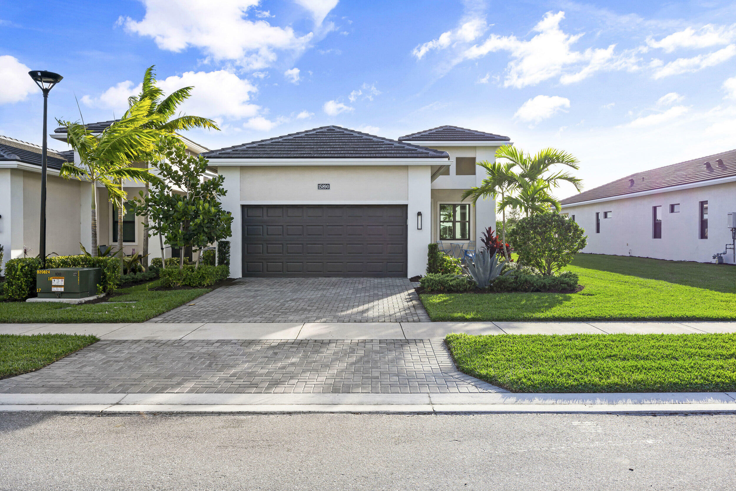 Property Photo:  15890 Key Biscayne Lane  FL 33470 