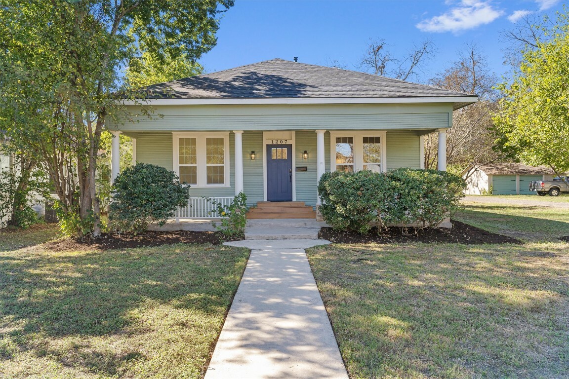 Property Photo:  1207 Lexington Street  TX 76574 