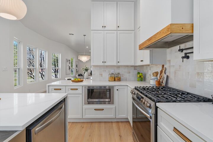 1207 Lexington Street  Taylor TX 76574 photo