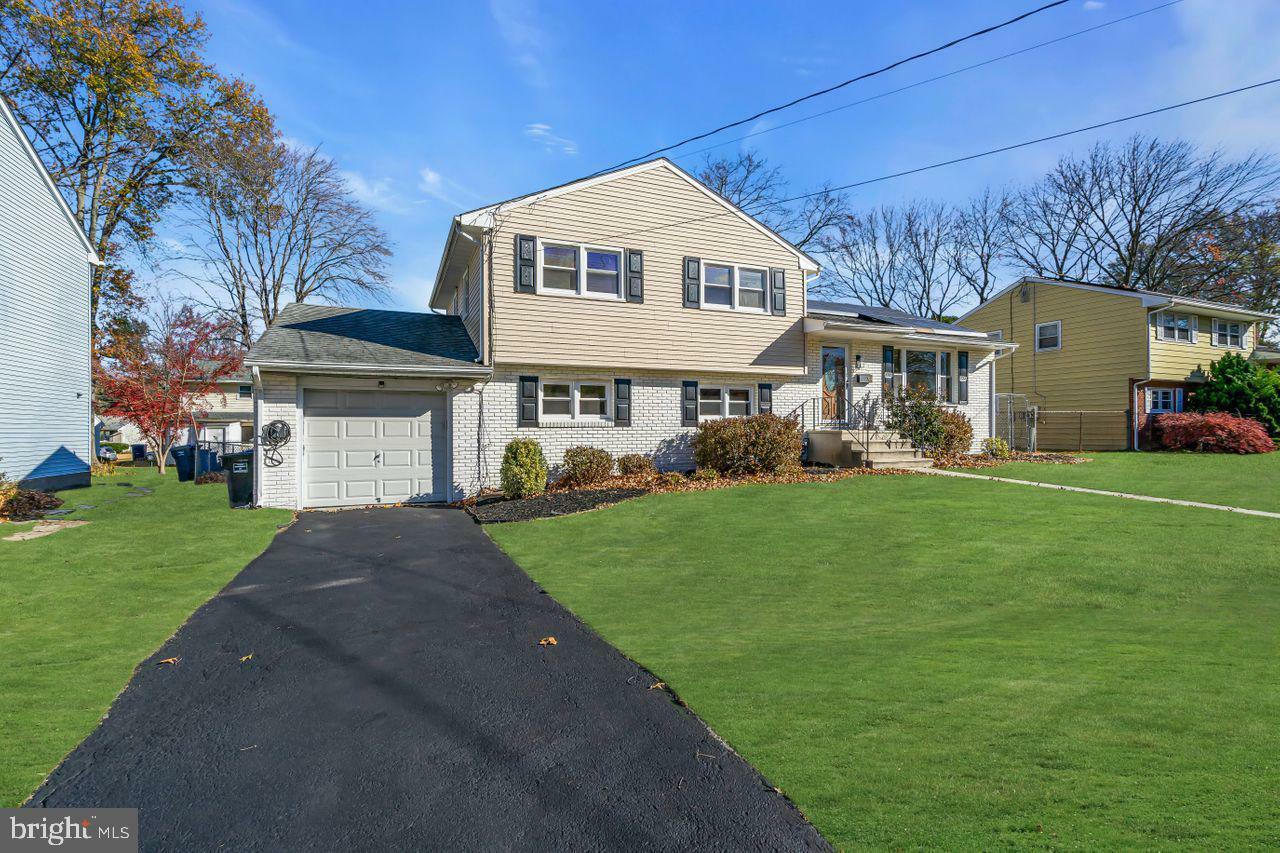 Property Photo:  94 Darrah Lane  NJ 08648 