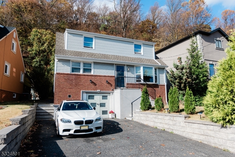 Property Photo:  458 Valley Rd  NJ 07013 