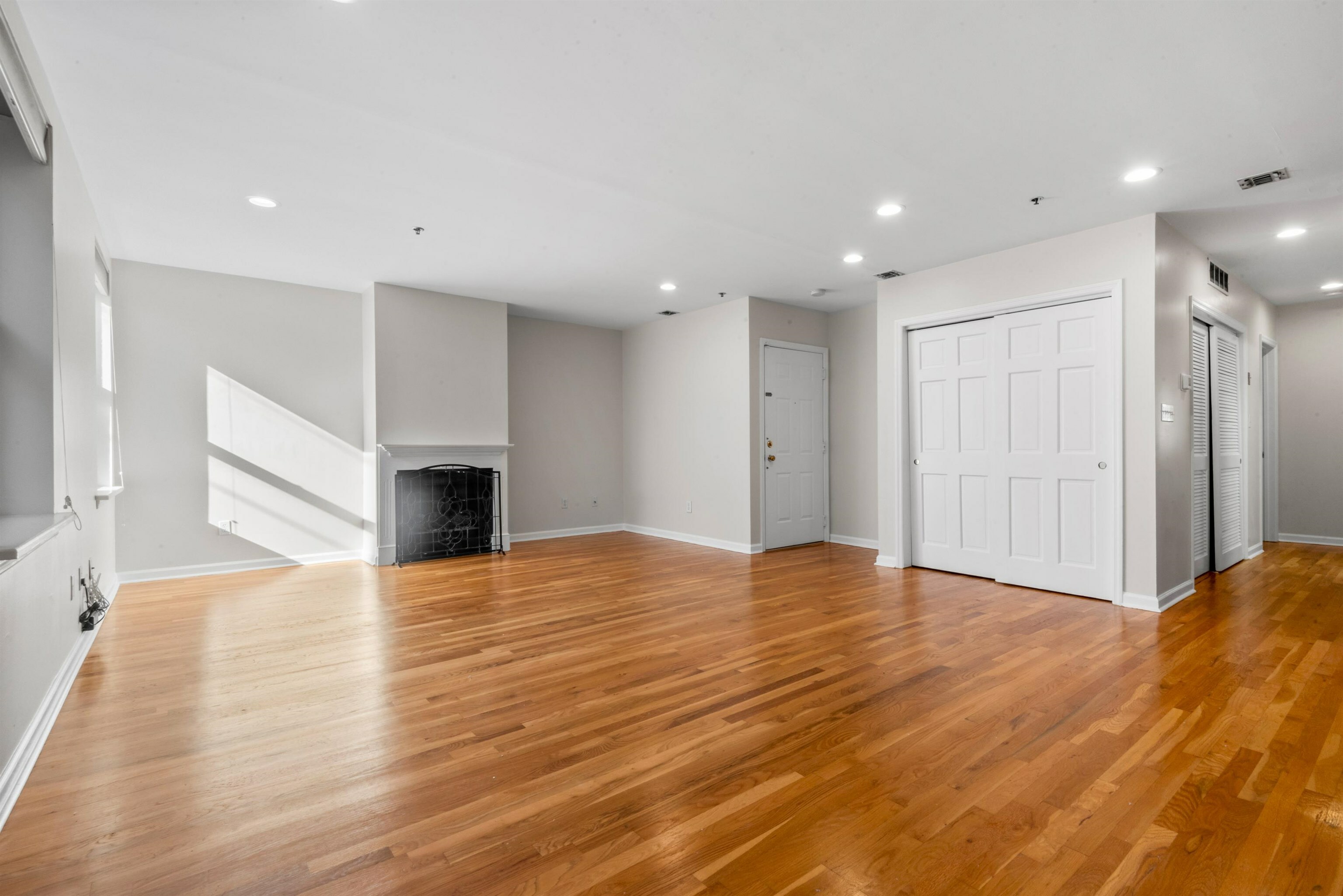 Property Photo:  158 Newark St 3  NJ 07030 