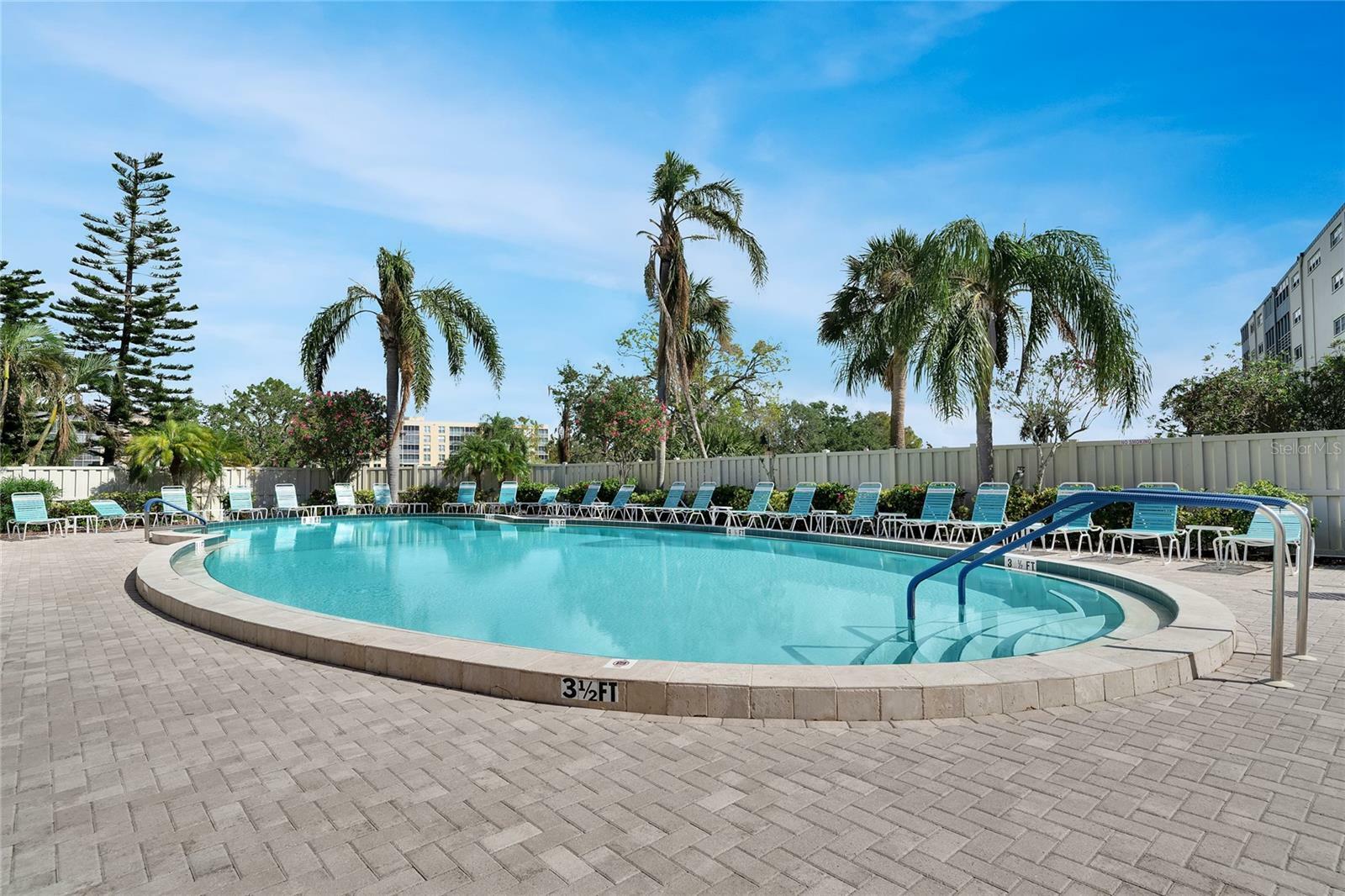 Property Photo: 3660 Ironwood Circle 101M FL 34209