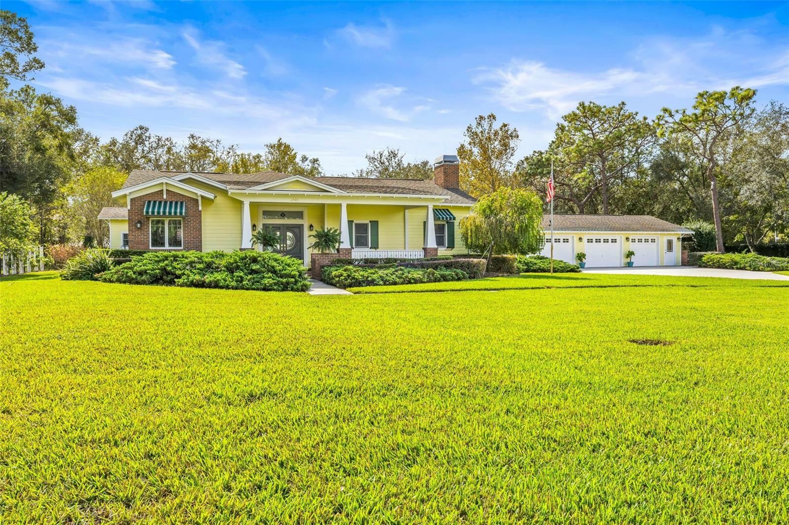 Property Photo:  2501 Rustic Oaks Drive  FL 33559 