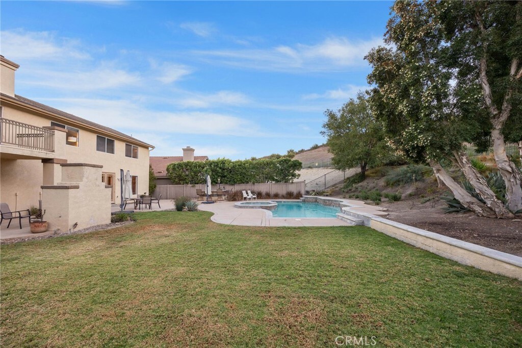 Property Photo:  5 Roadrunner Court  CA 92679 