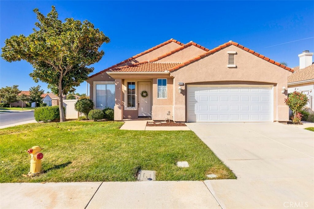 Property Photo:  29165 Paradise Canyon Drive  CA 92584 