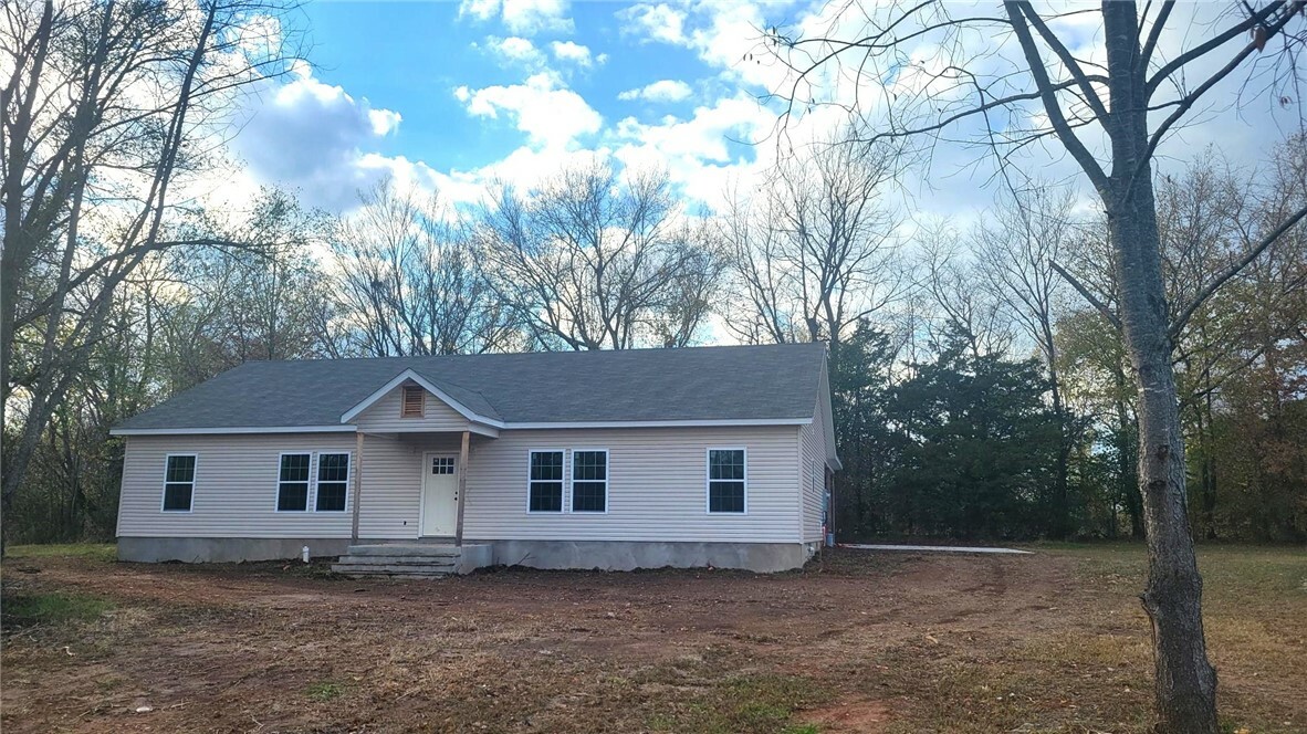 Property Photo:  260 SW Ft. Smith Street  AR 72736 